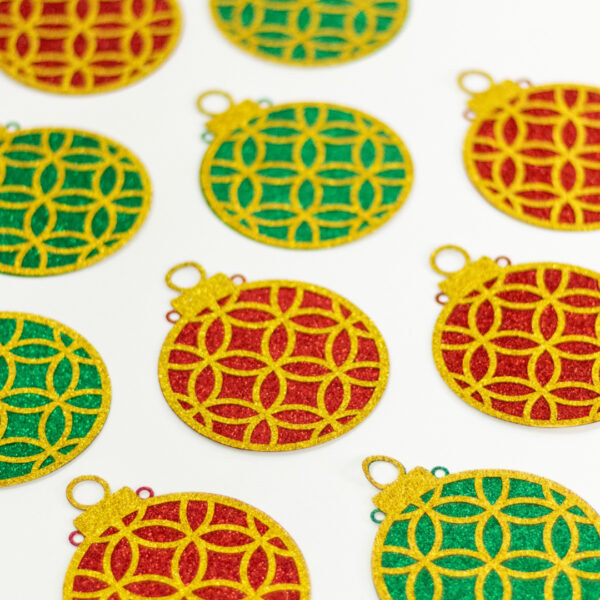 Hanging Ornaments Garland - Image 3