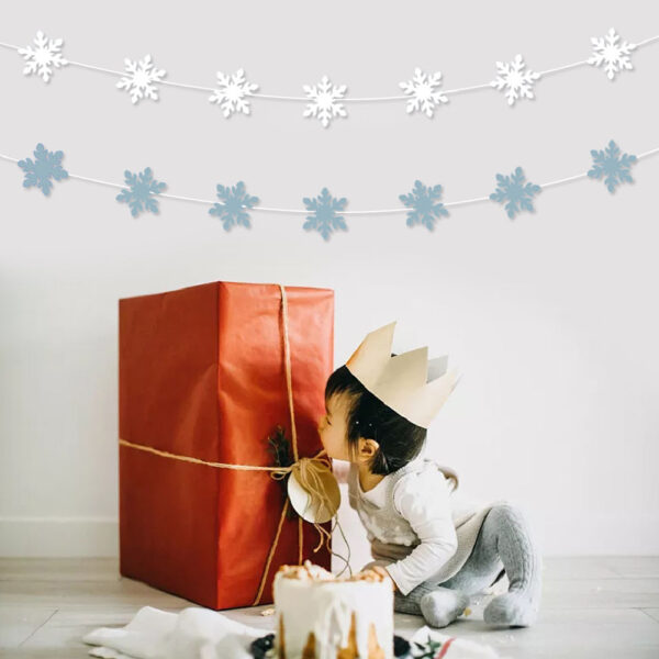 Snowflake Garland - Image 2